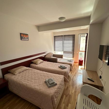 Apartments Nora โอครีด ภายนอก รูปภาพ