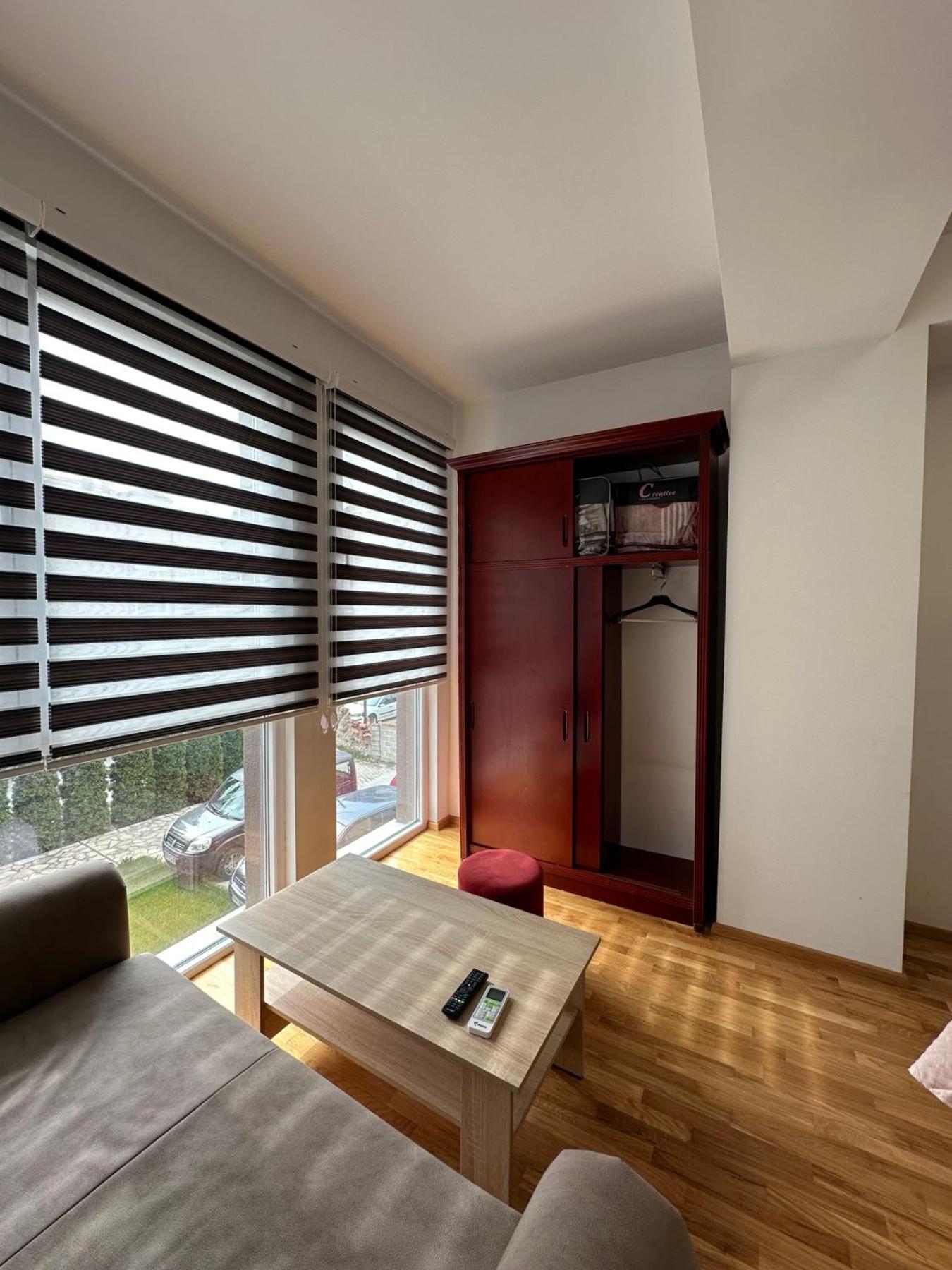 Apartments Nora โอครีด ภายนอก รูปภาพ
